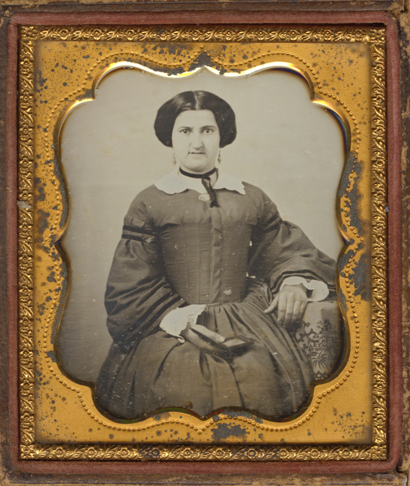 Anonymous - Woman with Dag Case