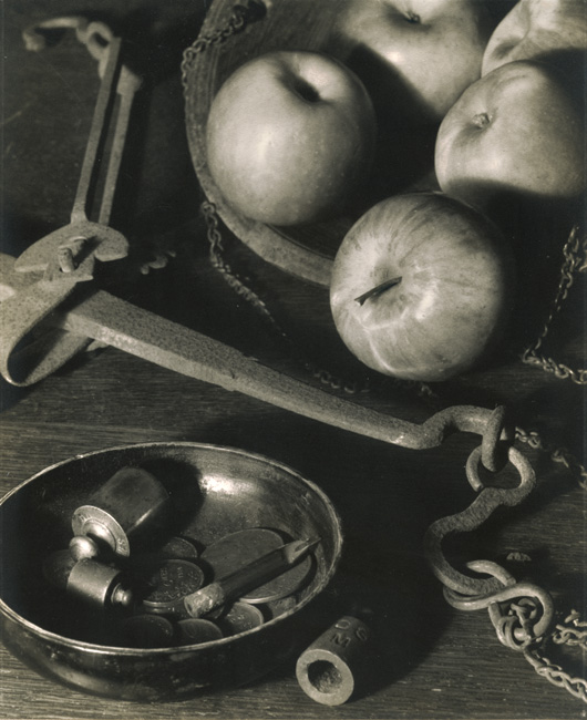 Willy Boeckstyns - Still Life with Apples and Coins
