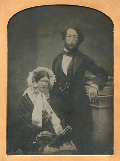 Anonymous - Mr. and Mrs. Spode (Three Separate Plates)