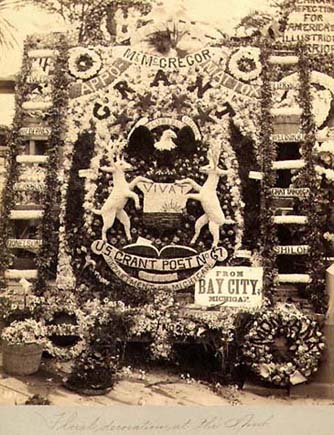 Anonymous - Floral Decoration at Grant's Tomb