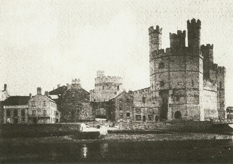 J. Harold Leighton - Carnarvon Castle